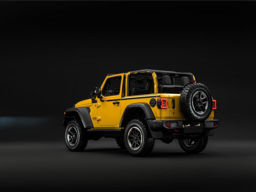  Jeep Wrangler Rubicon 1941 by Mopar (JL) 2019 года  (фото 2 из 35)